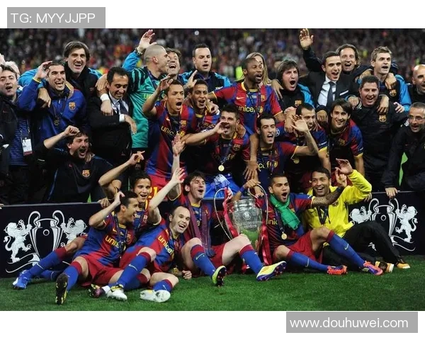 曼联与巴萨历史交锋回顾及两队辉煌成就分析